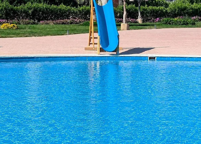 Apartman Spacious Duplex With Private Roof, Blumar El Sokhna, Families Only *